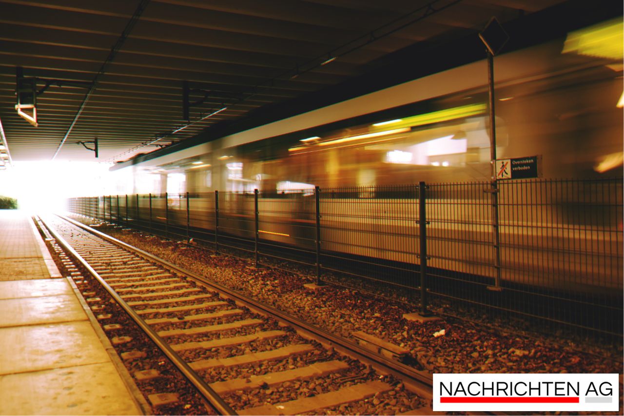 Rendsburg kämpft gegen Parkplatznot: Neues Parkhaus am Bahnhof in Planung!