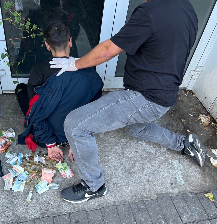 Drogendealer im Hansa-Centrum festgenommen – Polizei schlägt zu!