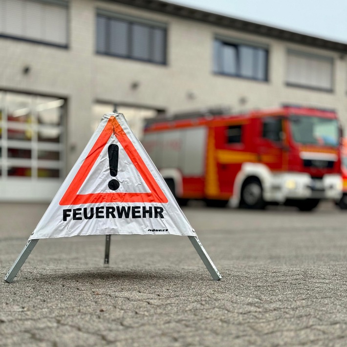 Feuerwehr Velbert im Dauereinsatz: Chaos durch Unfälle und Brände!