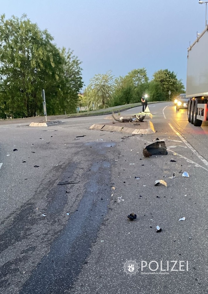 Früher Morgen in Zweibrücken: Unfall mit 7000 Euro Schaden!