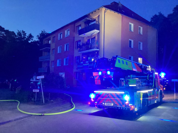 Kellerbrand in Paderborn: Grillkohle sorgt für Lebensgefahr!
