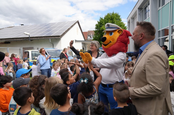 LEON-Hilfe-Inseln: Polizei präsentiert Hilfe für Vorschulkinder in Erlensee!