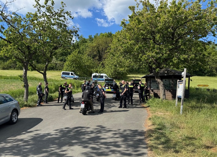 Polizei kontrolliert Motorräder: 21 Verstöße in der Rühler Schweiz!