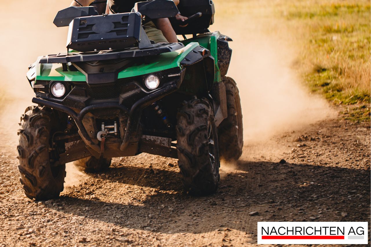 Quad-Unfall in Hauptstuhl: Fahrerflucht nach Kollision mit Laterne!