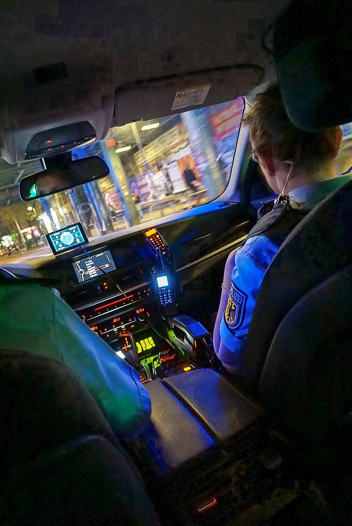 Schock in Aachen: Berauschter Fahrer ohne Führerschein und gefälschte Papiere!