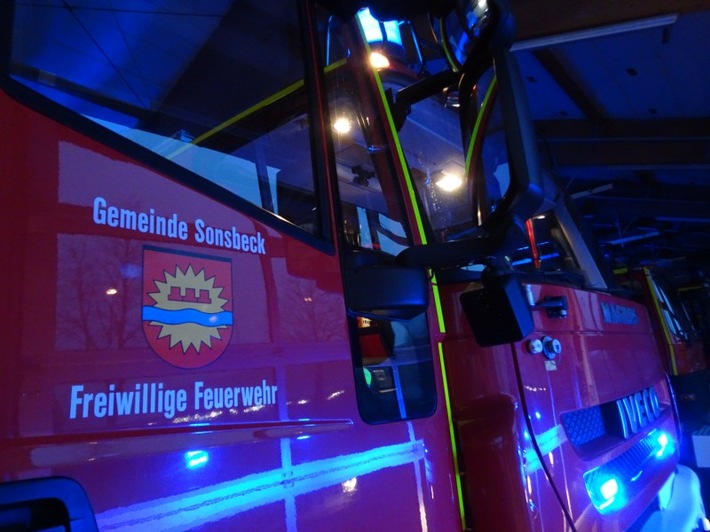 Zwei Brandeinsätze in Sonsbeck: Feuerwehr rettet Rauchopfer!