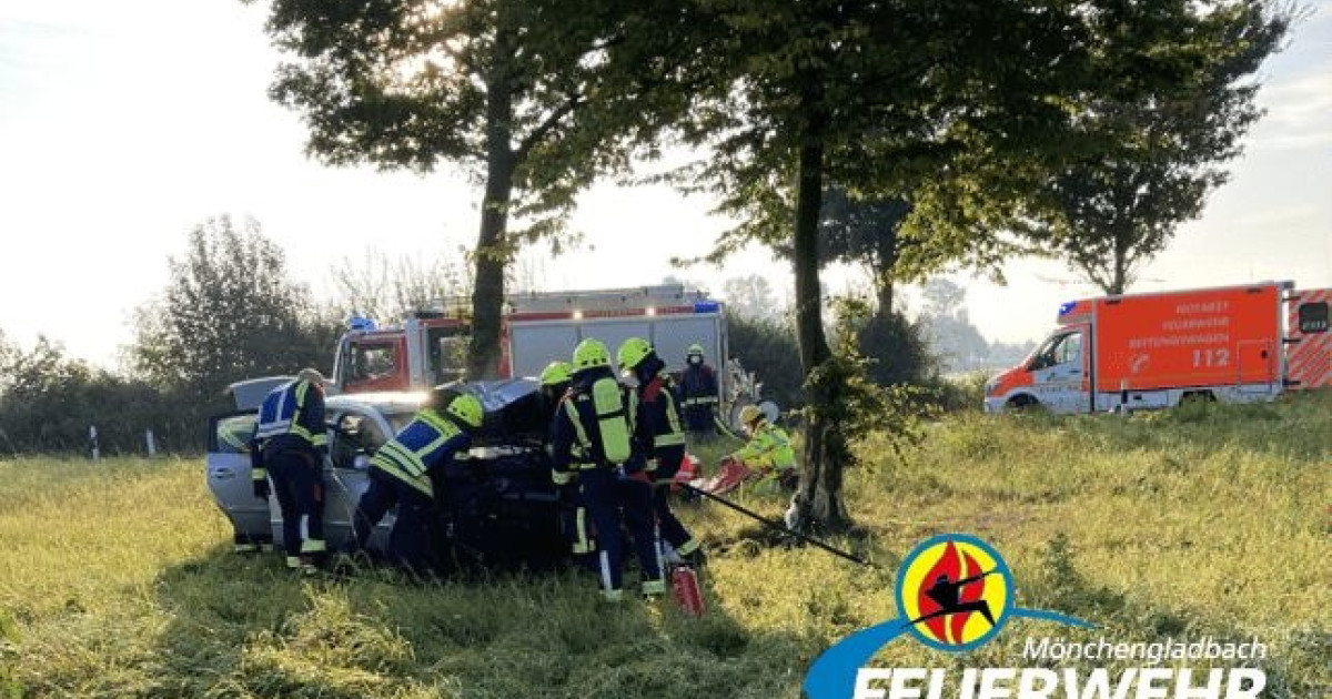 Verkehrschaos auf der A61: Auffahrunfall bei Mönchengladbach!