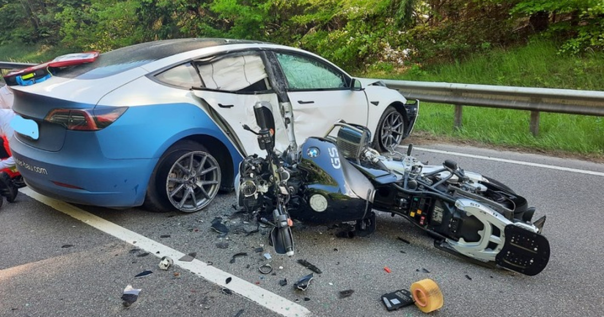 Tödlicher Motorrad-Unfall auf B270: Verkehr stundenlang lahmgelegt!