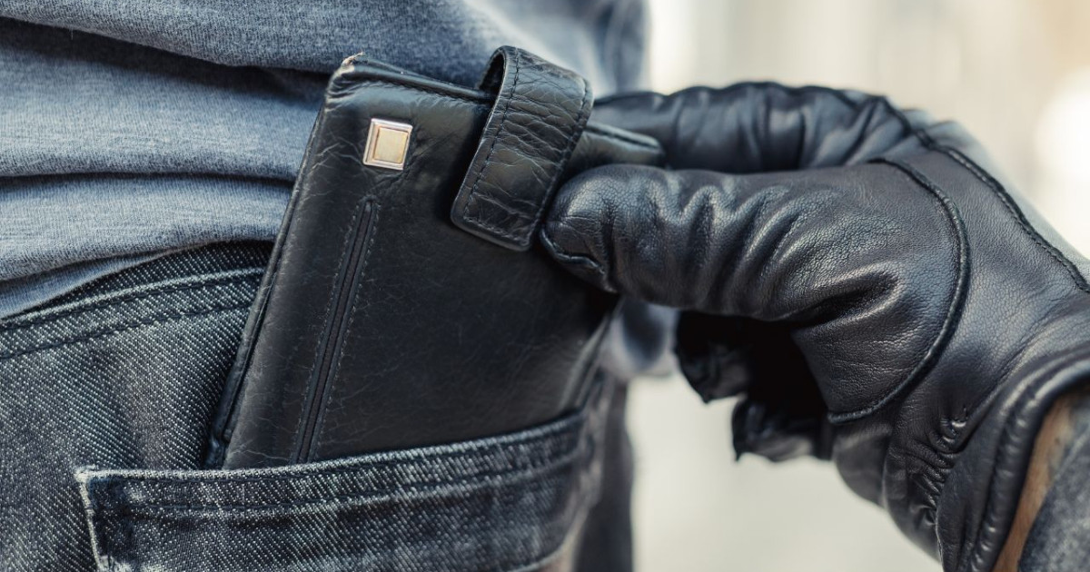 Roller-Dieb in Ludwigshafen auf frischer Tat! Wer hat etwas gesehen?