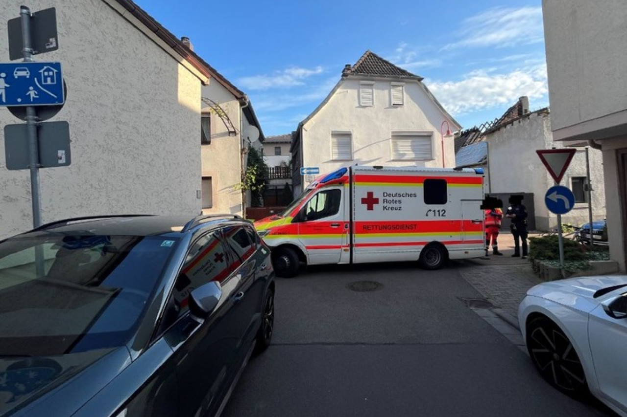 Fahrradunfall in Edenkoben: 25-Jährige verletzt nach Vorfahrtmissachtung!