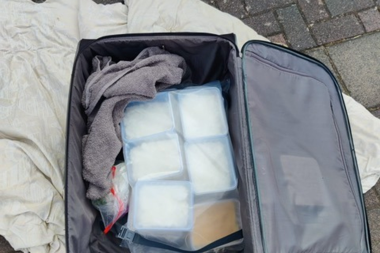 Zollfahndung schlägt Drogenring: Neun Haftbefehle in Hanau vollstreckt!