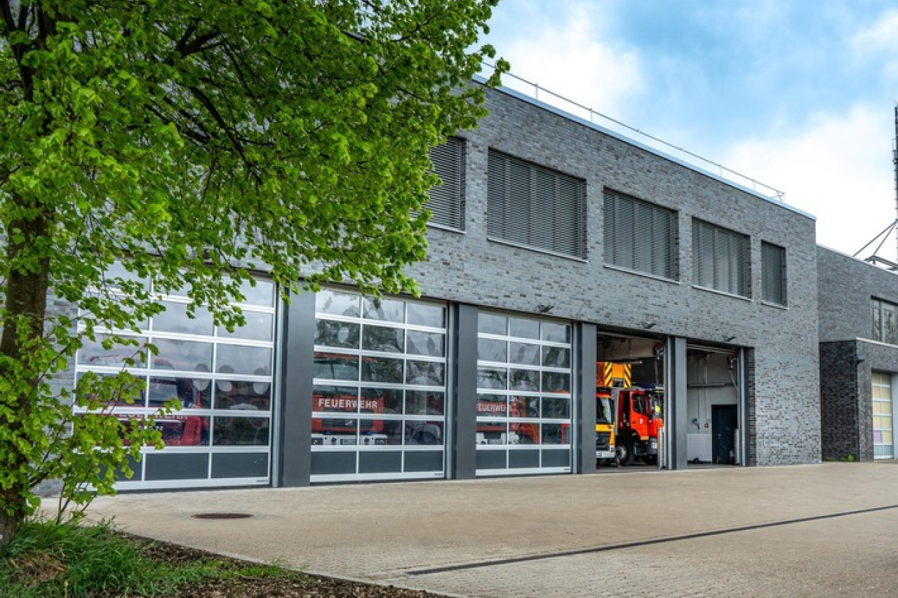 Feuerwehr Bergheim: Stolze Einweihung der neuen Rettungswache in Kenten!