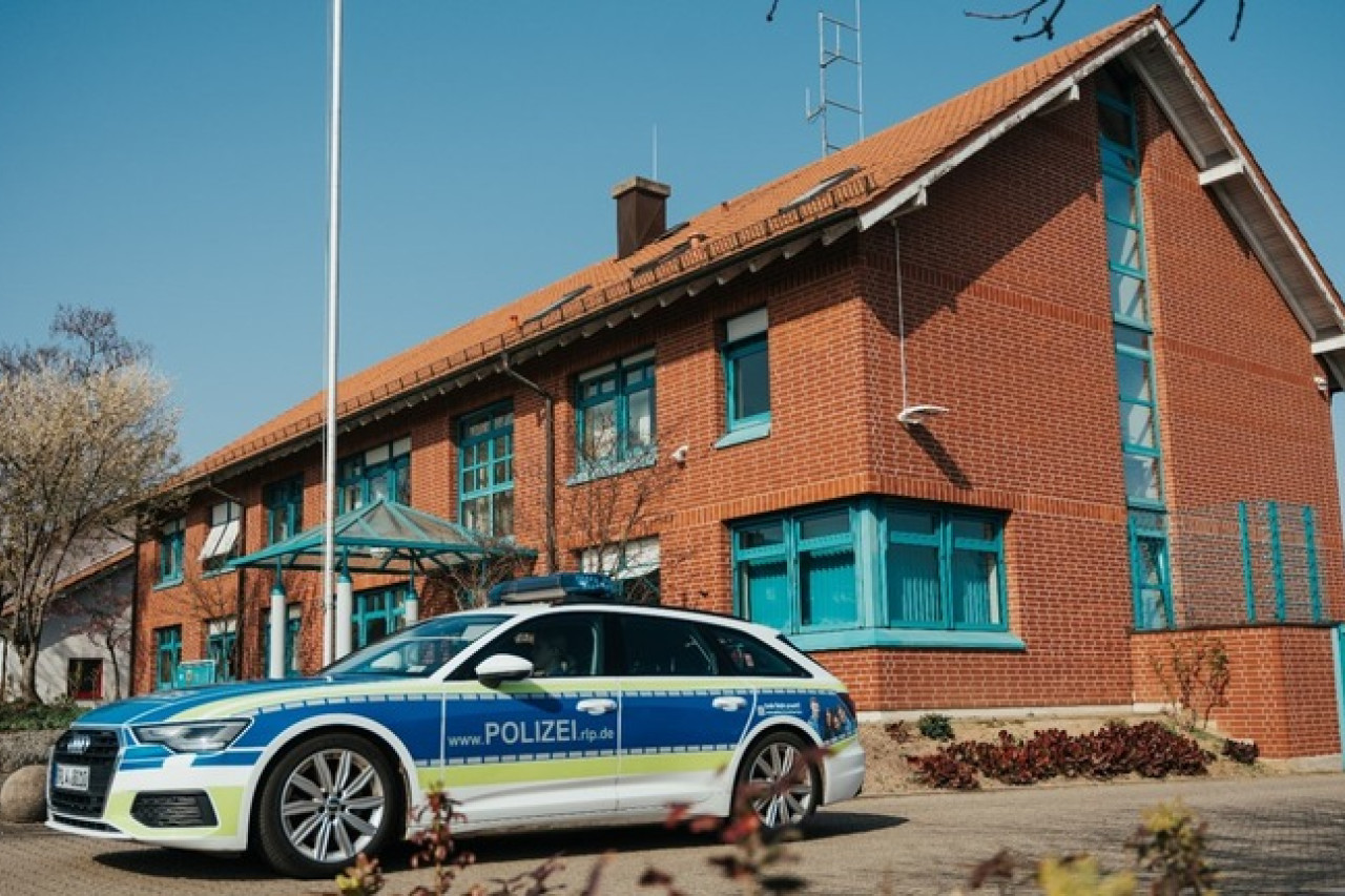 Polizei vereitelt gefährlichen Betrug: Taubstumm-Pärchen in Edesheim!