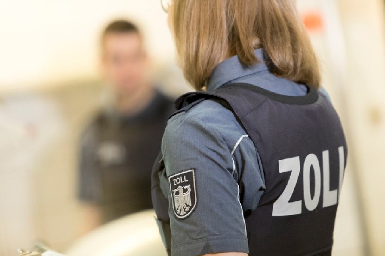 Münchner Zoll beeindruckt: 6,1 Milliarden Euro und 2.141 Ermittlungen!