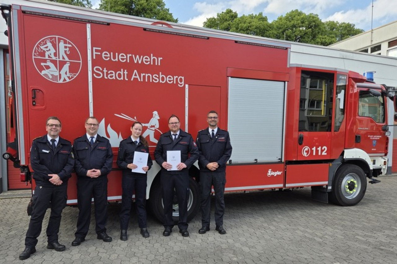 Neue Leiter der Kinderfeuerwehr Arnsberg: Ein Blick in die Zukunft!